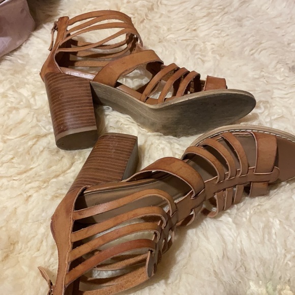 Ecote leather gladiator sandals - Picture 3 of 12